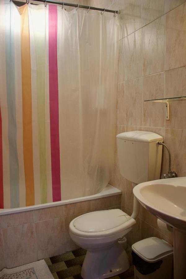 Bed and Breakfast Residencial Tarouca Fundão Exterior foto